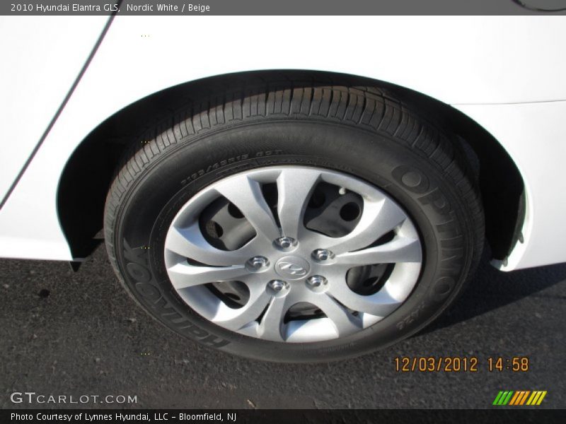 Nordic White / Beige 2010 Hyundai Elantra GLS