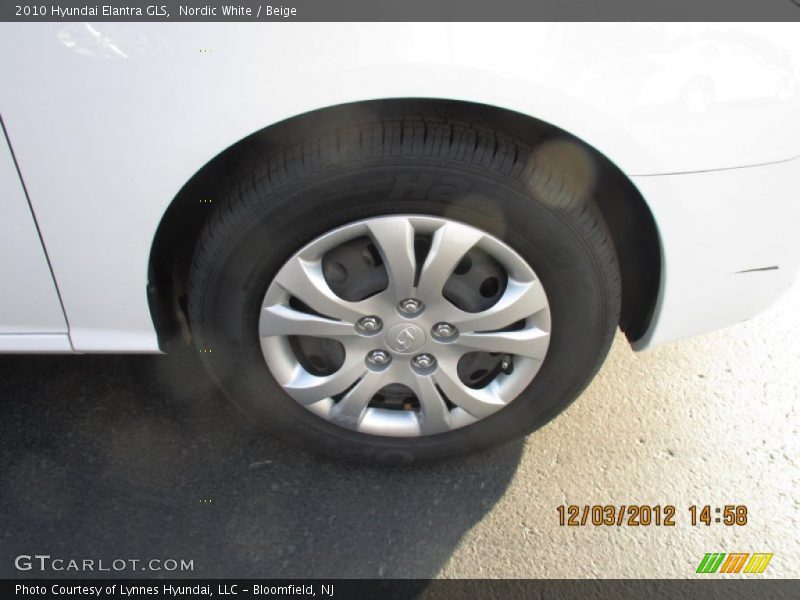 Nordic White / Beige 2010 Hyundai Elantra GLS