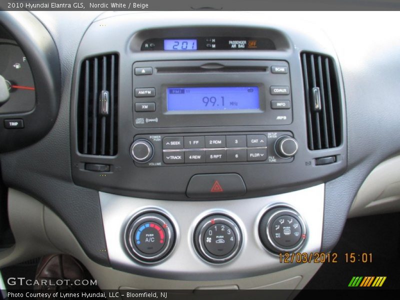 Nordic White / Beige 2010 Hyundai Elantra GLS