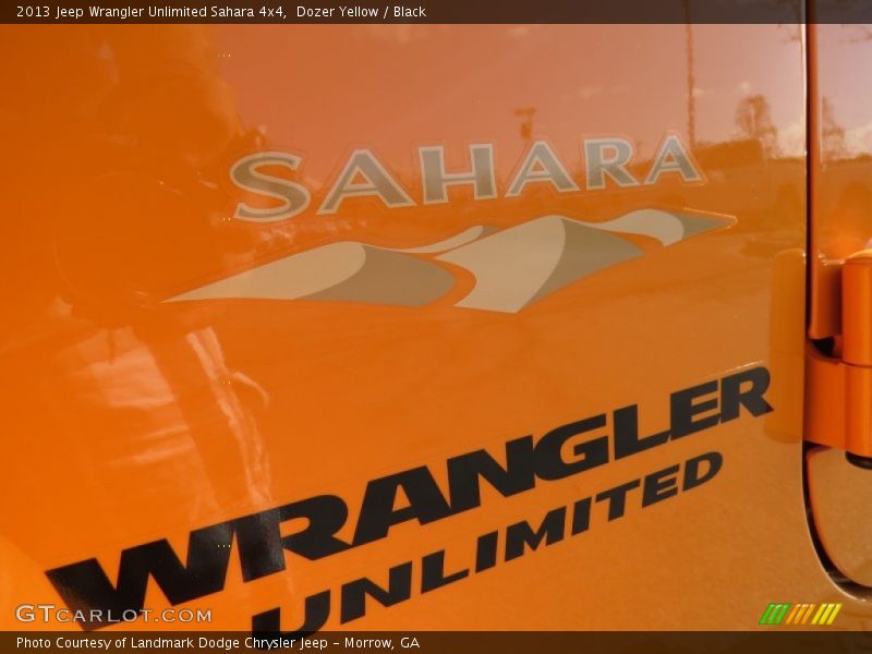  2013 Wrangler Unlimited Sahara 4x4 Logo