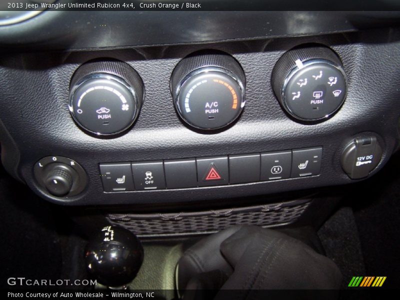 Crush Orange / Black 2013 Jeep Wrangler Unlimited Rubicon 4x4