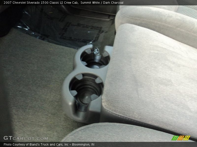 Summit White / Dark Charcoal 2007 Chevrolet Silverado 1500 Classic LS Crew Cab