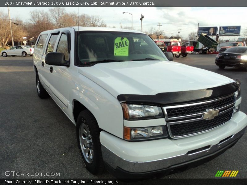 Summit White / Dark Charcoal 2007 Chevrolet Silverado 1500 Classic LS Crew Cab