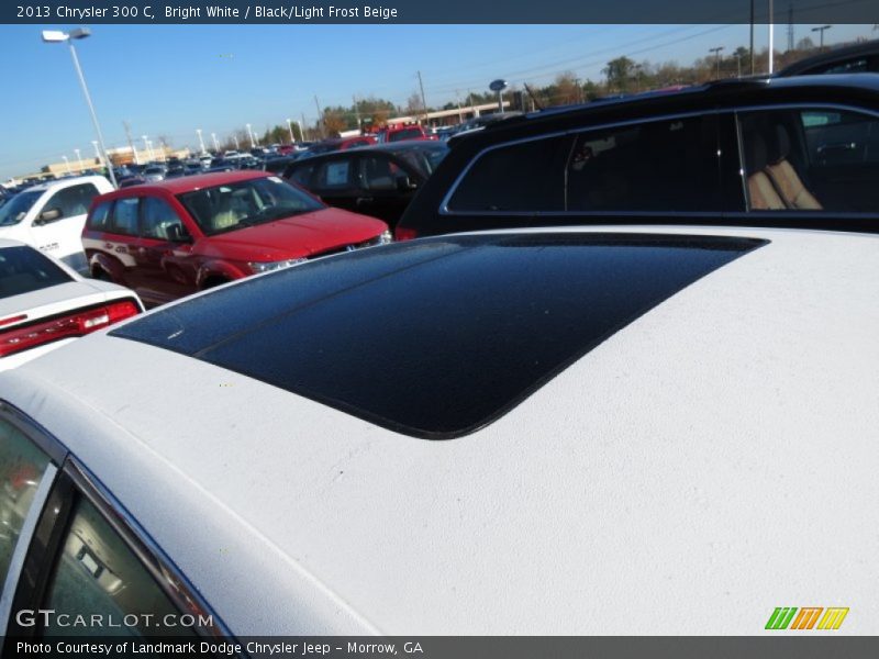Bright White / Black/Light Frost Beige 2013 Chrysler 300 C