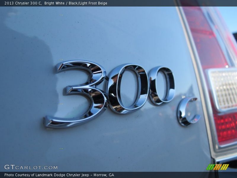 Bright White / Black/Light Frost Beige 2013 Chrysler 300 C