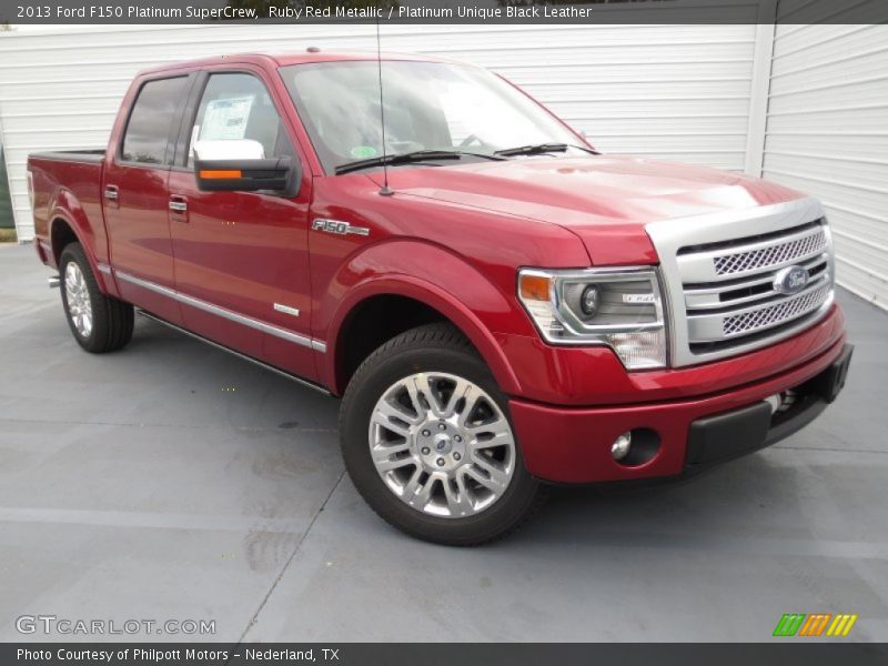 Front 3/4 View of 2013 F150 Platinum SuperCrew