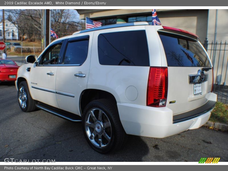 White Diamond / Ebony/Ebony 2009 Cadillac Escalade AWD