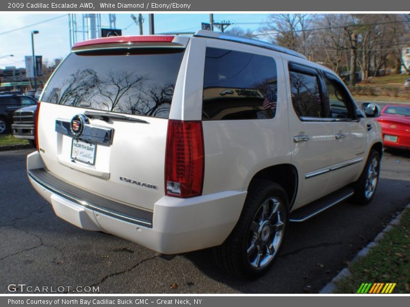 White Diamond / Ebony/Ebony 2009 Cadillac Escalade AWD