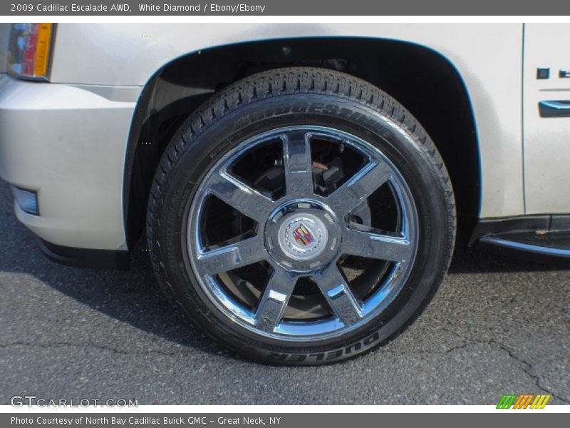 White Diamond / Ebony/Ebony 2009 Cadillac Escalade AWD