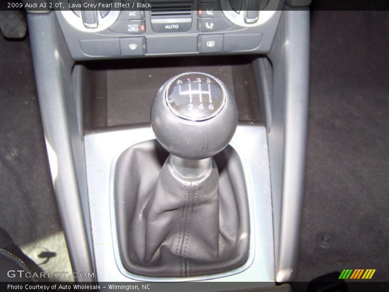  2009 A3 2.0T 6 Speed S tronic Dual-Clutch Automatic Shifter