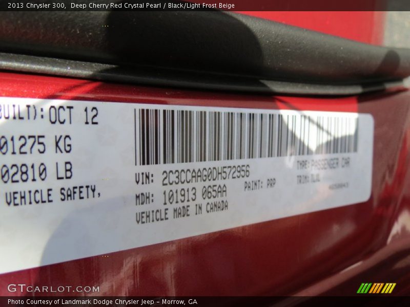 Deep Cherry Red Crystal Pearl / Black/Light Frost Beige 2013 Chrysler 300
