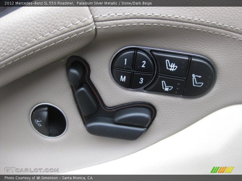 Controls of 2012 SL 550 Roadster