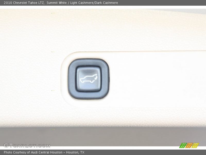 Summit White / Light Cashmere/Dark Cashmere 2010 Chevrolet Tahoe LTZ