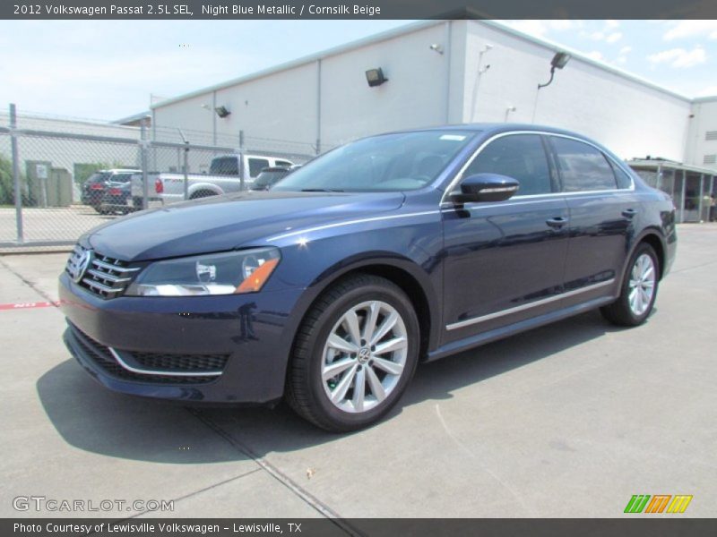 Night Blue Metallic / Cornsilk Beige 2012 Volkswagen Passat 2.5L SEL