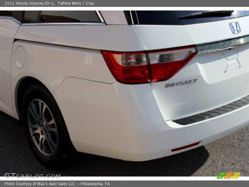 Taffeta White / Gray 2011 Honda Odyssey EX-L