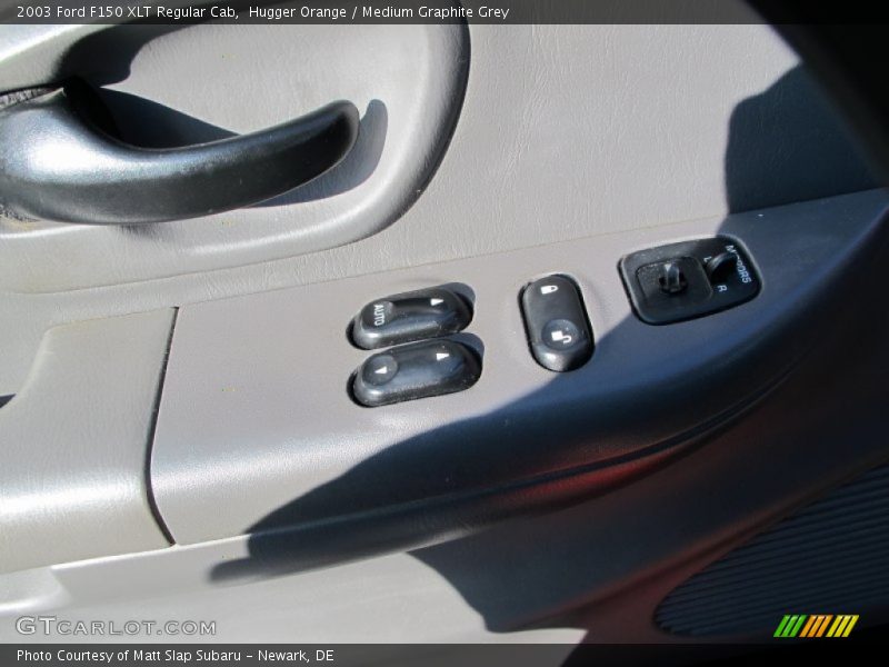 Hugger Orange / Medium Graphite Grey 2003 Ford F150 XLT Regular Cab