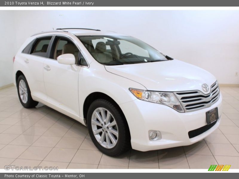 Blizzard White Pearl / Ivory 2010 Toyota Venza I4