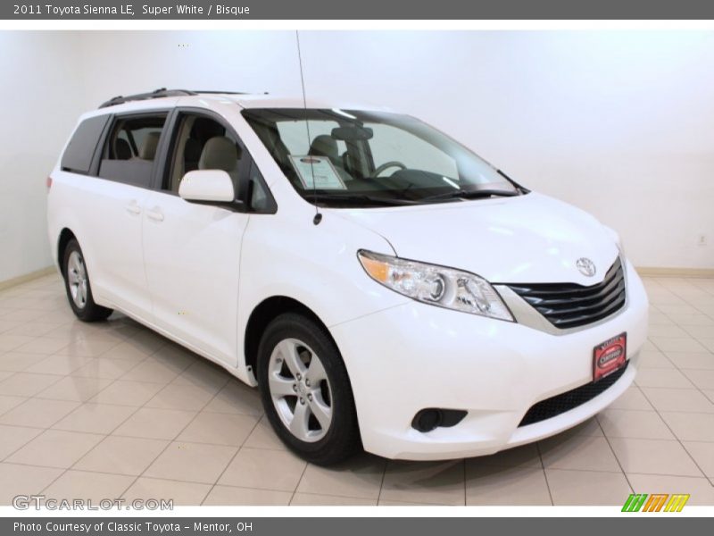 Super White / Bisque 2011 Toyota Sienna LE
