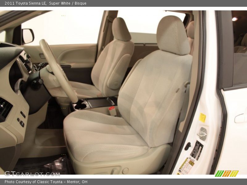 Super White / Bisque 2011 Toyota Sienna LE