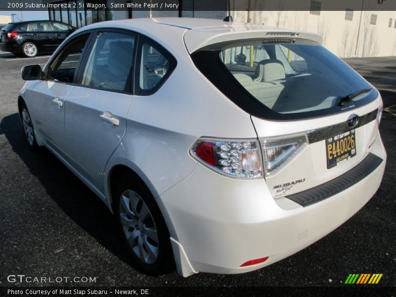 Satin White Pearl / Ivory 2009 Subaru Impreza 2.5i Wagon