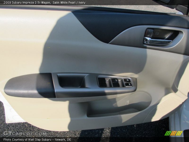 Satin White Pearl / Ivory 2009 Subaru Impreza 2.5i Wagon