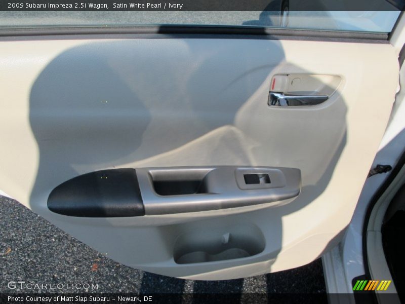Satin White Pearl / Ivory 2009 Subaru Impreza 2.5i Wagon