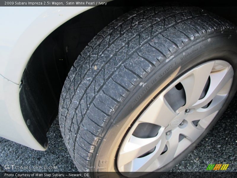 Satin White Pearl / Ivory 2009 Subaru Impreza 2.5i Wagon
