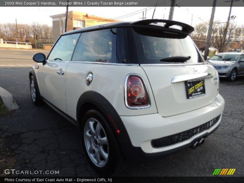 Pepper White / Gravity Tuscan Beige Leather 2009 Mini Cooper S Hardtop