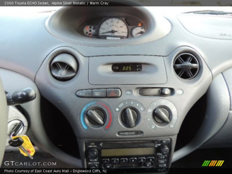 Alpine Silver Metallic / Warm Gray 2000 Toyota ECHO Sedan