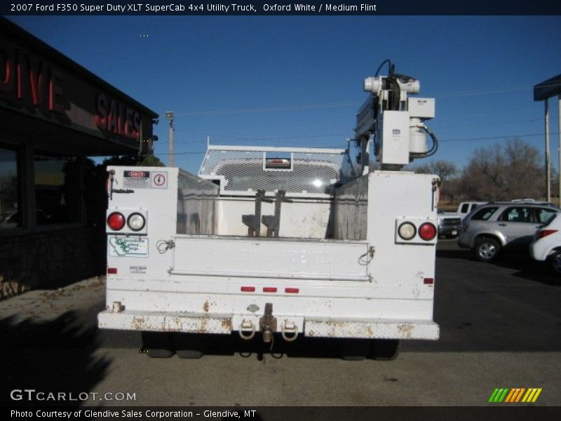 Oxford White / Medium Flint 2007 Ford F350 Super Duty XLT SuperCab 4x4 Utility Truck