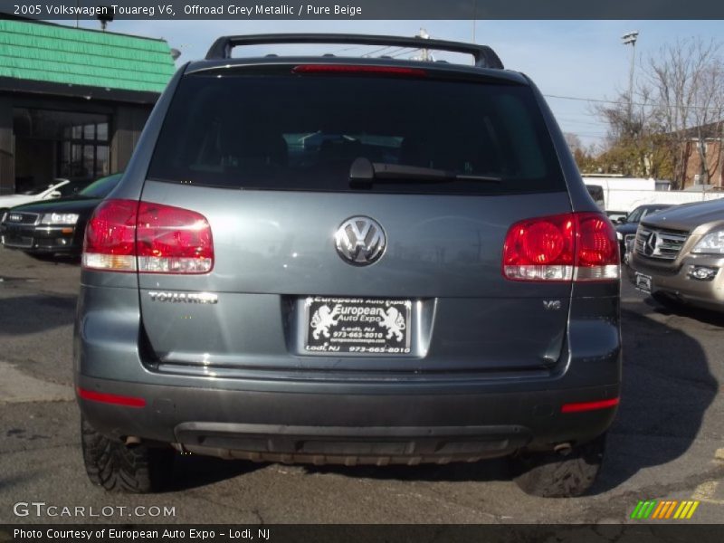 Offroad Grey Metallic / Pure Beige 2005 Volkswagen Touareg V6