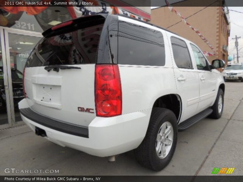 Summit White / Ebony 2011 GMC Yukon SLE 4x4