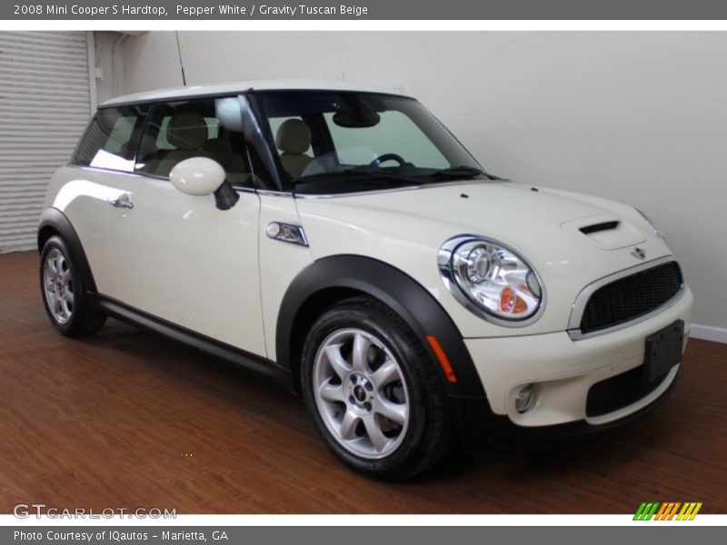 Front 3/4 View of 2008 Cooper S Hardtop