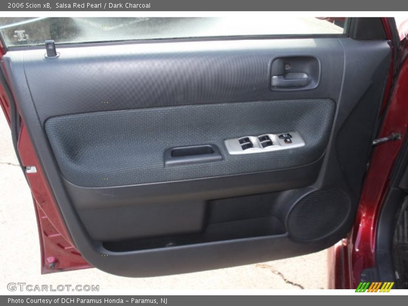 Salsa Red Pearl / Dark Charcoal 2006 Scion xB