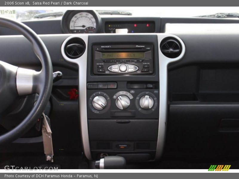 Salsa Red Pearl / Dark Charcoal 2006 Scion xB