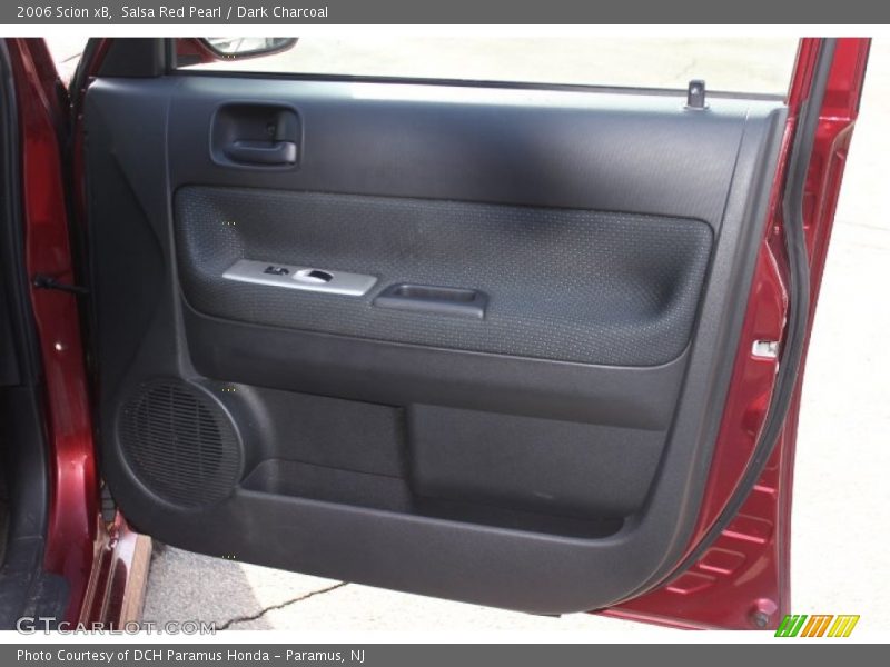Salsa Red Pearl / Dark Charcoal 2006 Scion xB
