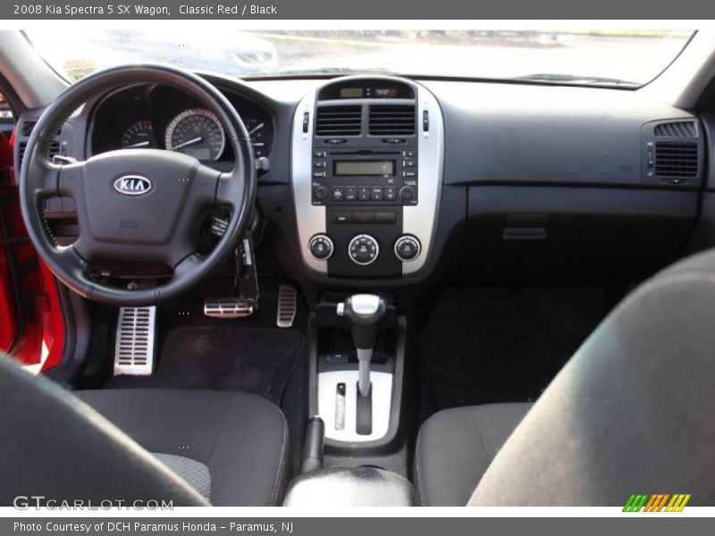 Dashboard of 2008 Spectra 5 SX Wagon