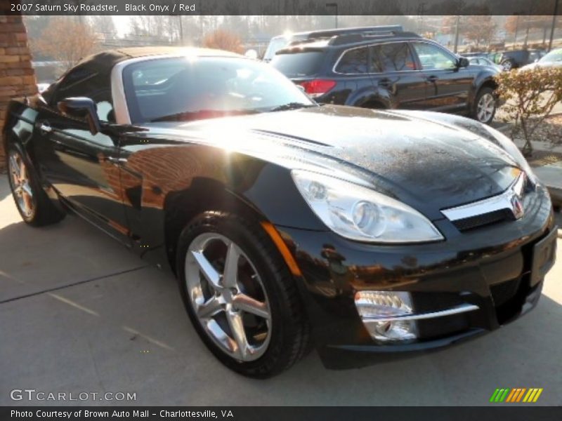 Black Onyx / Red 2007 Saturn Sky Roadster