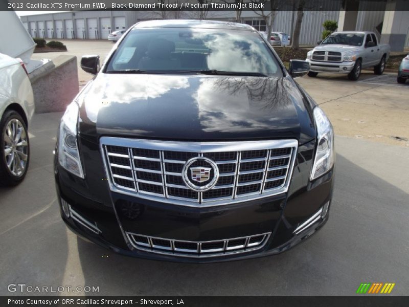 Black Diamond Tricoat / Medium Titanium/Jet Black 2013 Cadillac XTS Premium FWD