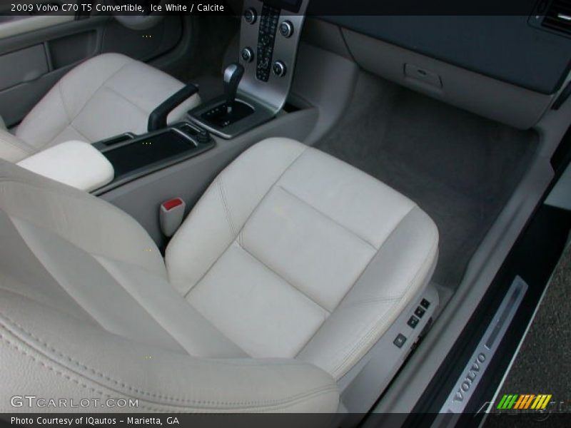 Ice White / Calcite 2009 Volvo C70 T5 Convertible