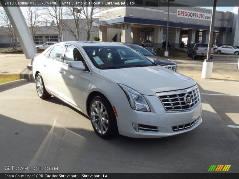 White Diamond Tricoat / Caramel/Jet Black 2013 Cadillac XTS Luxury FWD