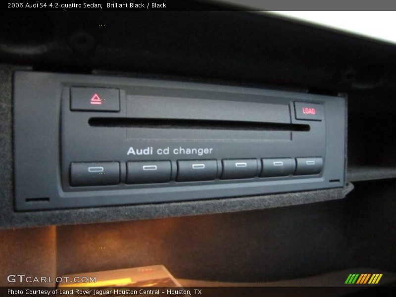 Audio System of 2006 S4 4.2 quattro Sedan
