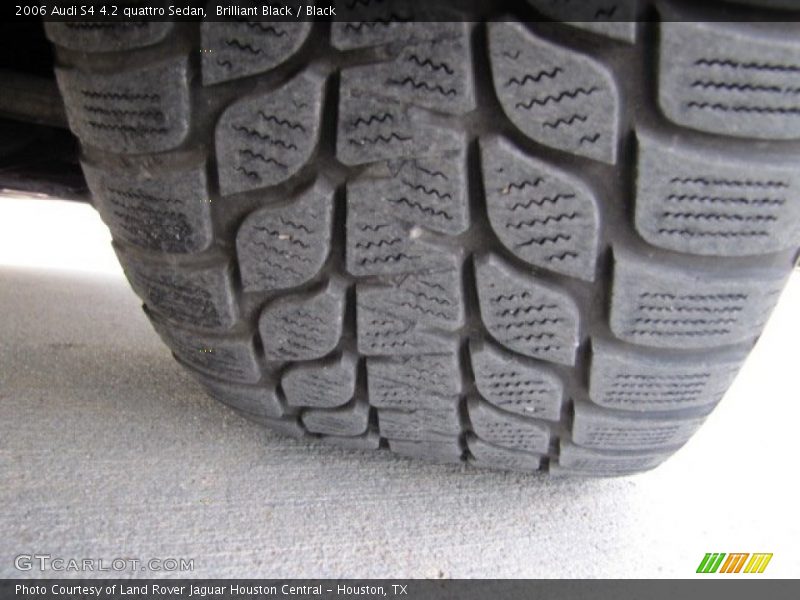Brilliant Black / Black 2006 Audi S4 4.2 quattro Sedan