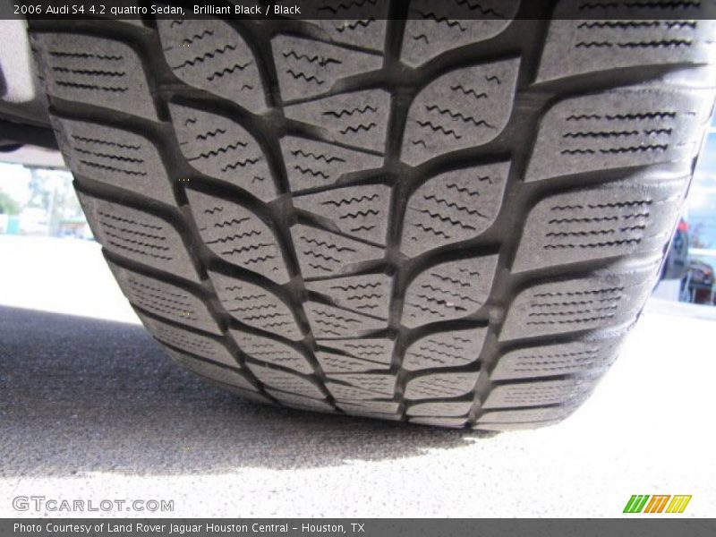 Brilliant Black / Black 2006 Audi S4 4.2 quattro Sedan