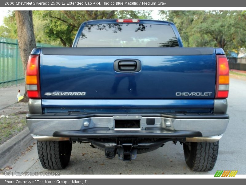 Indigo Blue Metallic / Medium Gray 2000 Chevrolet Silverado 2500 LS Extended Cab 4x4