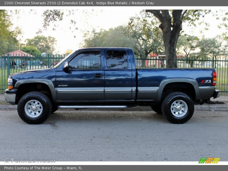 Indigo Blue Metallic / Medium Gray 2000 Chevrolet Silverado 2500 LS Extended Cab 4x4