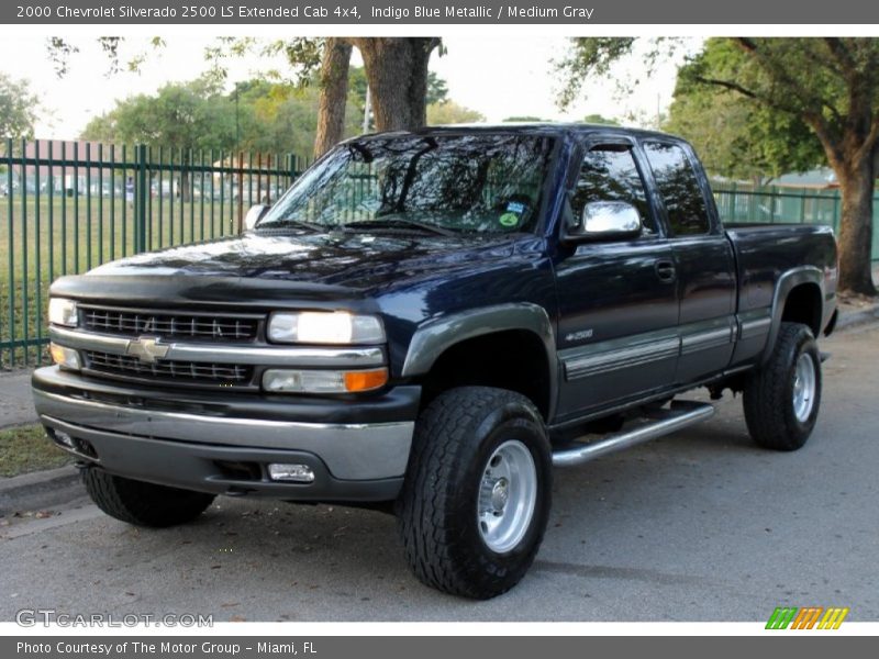 Indigo Blue Metallic / Medium Gray 2000 Chevrolet Silverado 2500 LS Extended Cab 4x4