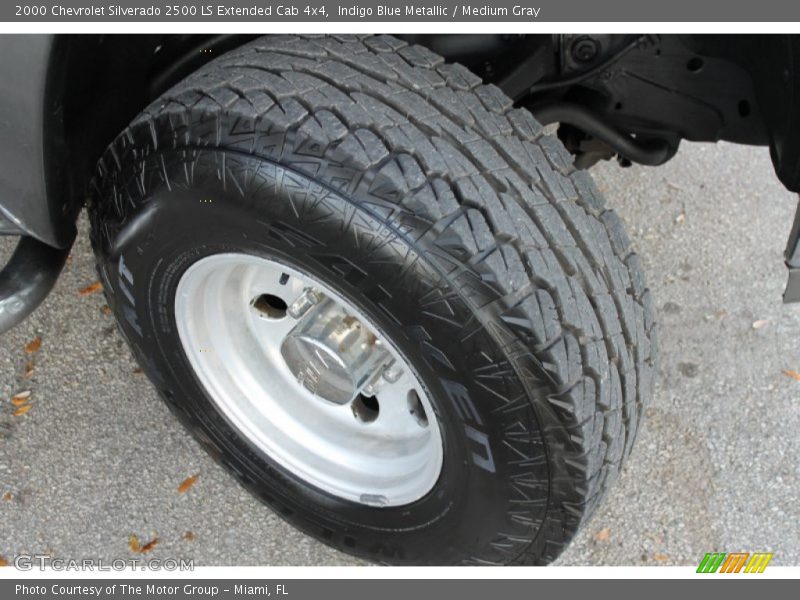 Indigo Blue Metallic / Medium Gray 2000 Chevrolet Silverado 2500 LS Extended Cab 4x4