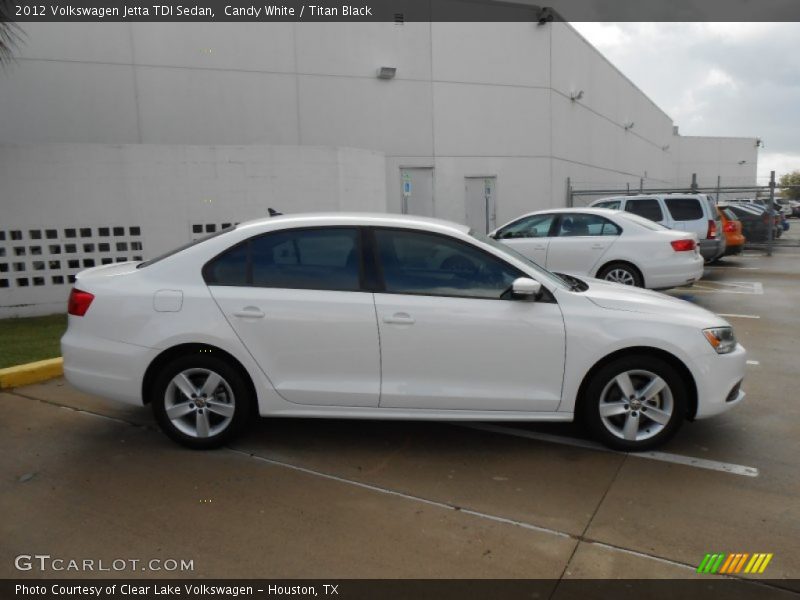 Candy White / Titan Black 2012 Volkswagen Jetta TDI Sedan