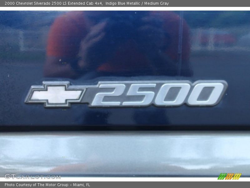 Indigo Blue Metallic / Medium Gray 2000 Chevrolet Silverado 2500 LS Extended Cab 4x4